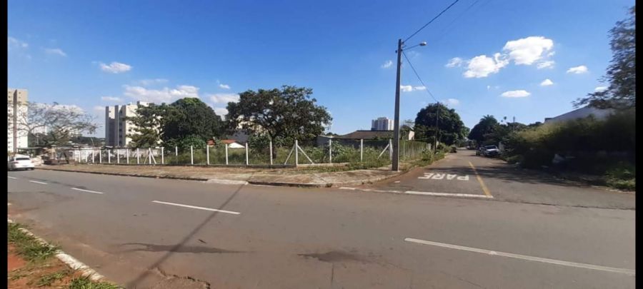 Terreno - Aluguel - Vila S�o Tomaz - Aparecida de Goi�nia - GO