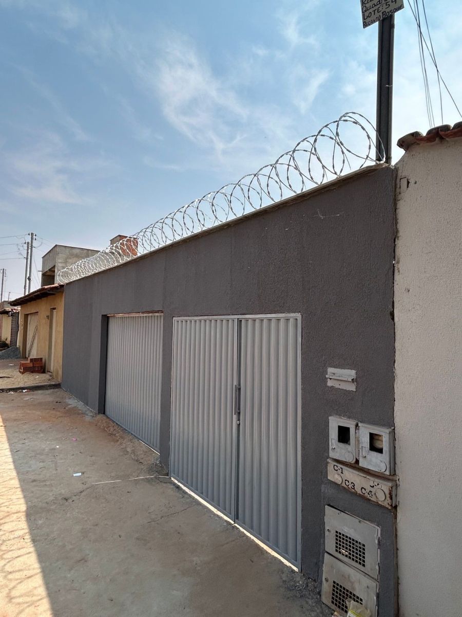 Casa - Venda - Residencial Recanto do Bosque - Goinia - GO