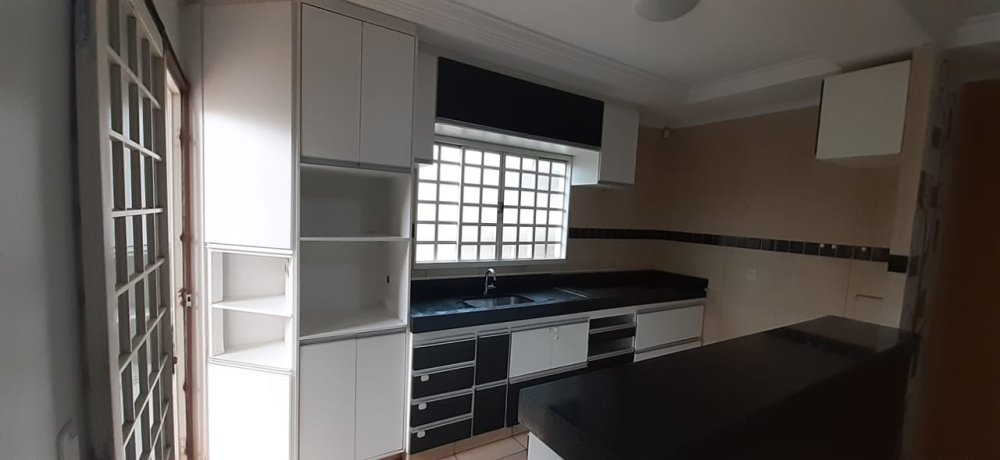 Casa - Venda - Residencial Brisas da Mata - Goinia - GO
