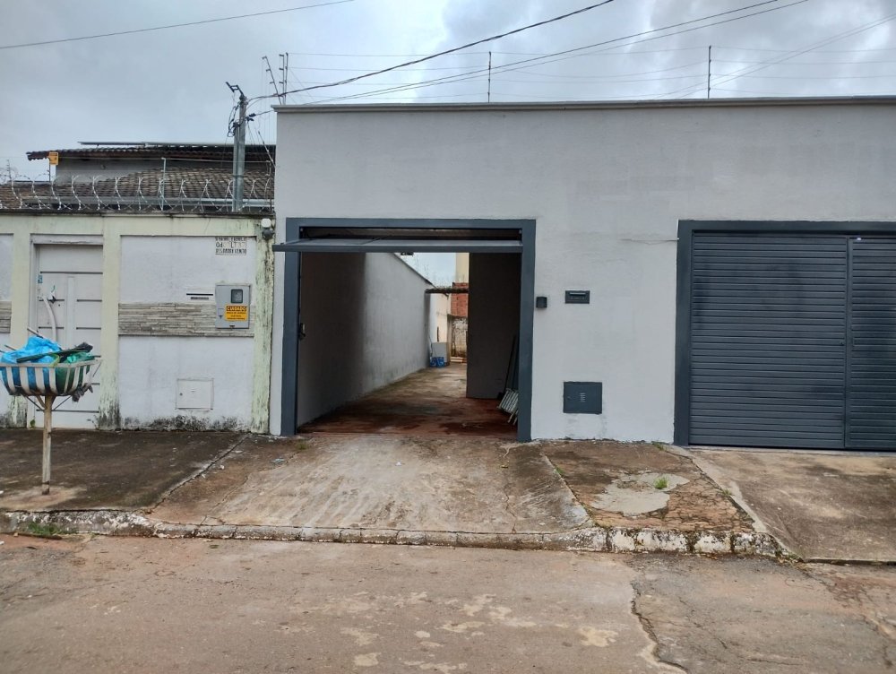 Casa - Venda - Residencial Barravento - Goinia - GO