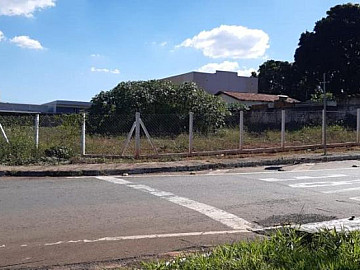 Terreno para Aluguel
